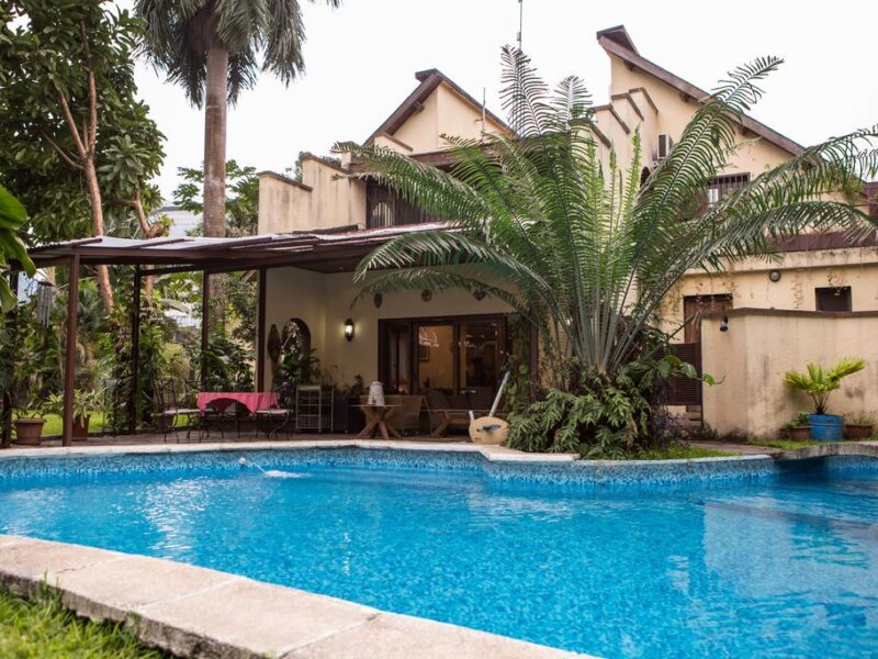 159 Maison d'Hotels