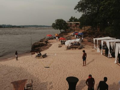 Kinsuka Beach